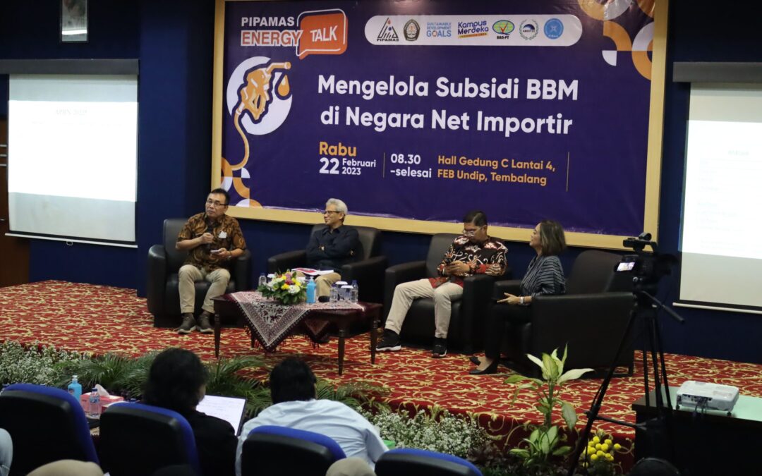 Talkshow : Mengelola Subsidi BBM Di Negara Net Importir