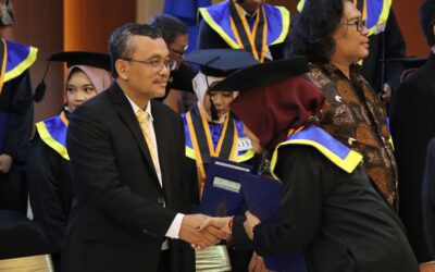 Wisuda Periode ke-172 FEB Undip: Dalam Rangka Penyerahan Transkrip dan Pembekalan Tracer Study